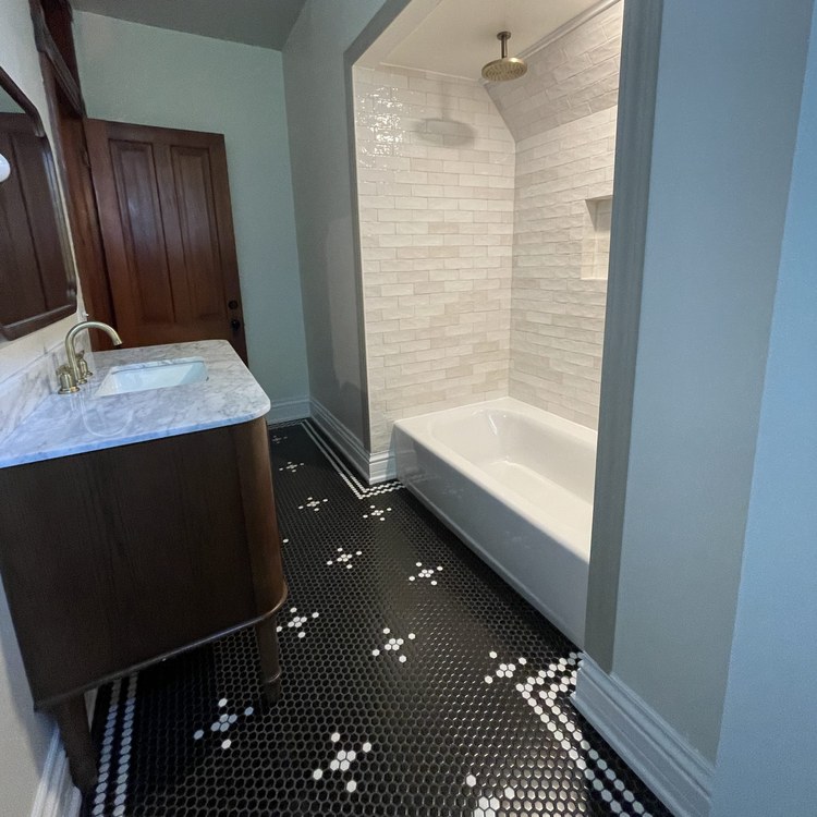 Remodeling and construction services in Warrenton, MO